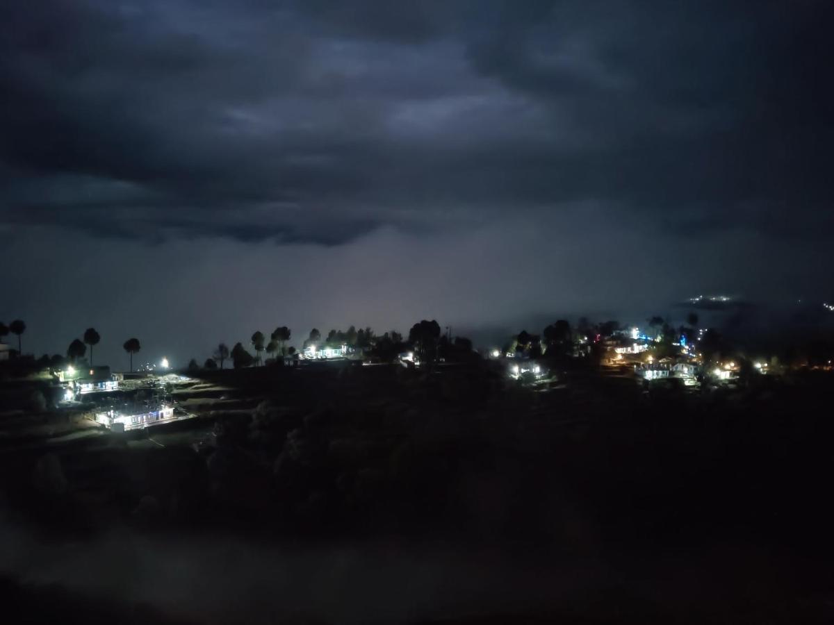 Bhanu Homestay, Kasar Devi Almora Exteriér fotografie